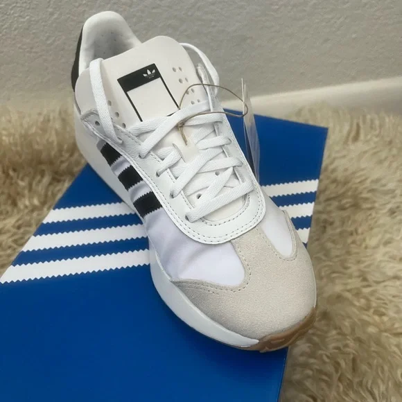 Adidas Originals Country XLG [IF8405] Men Casual Shoes White / Black / Grey - Picture 8 of 10